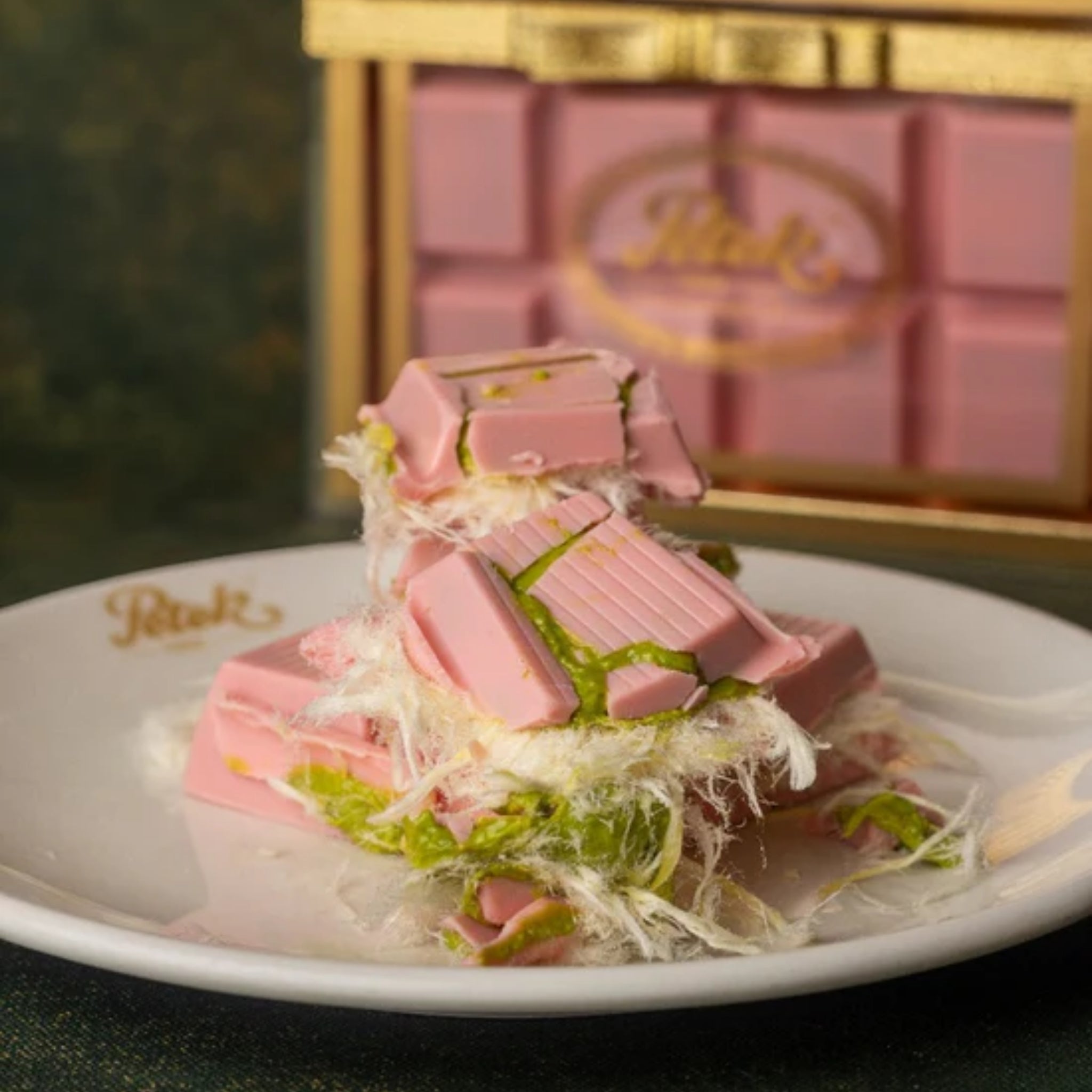 Petek 1942 Pink Dubai Chocolate - Filled with Pistachio, Kadaif and Traditional Cotton Candy 200g (7 oz)